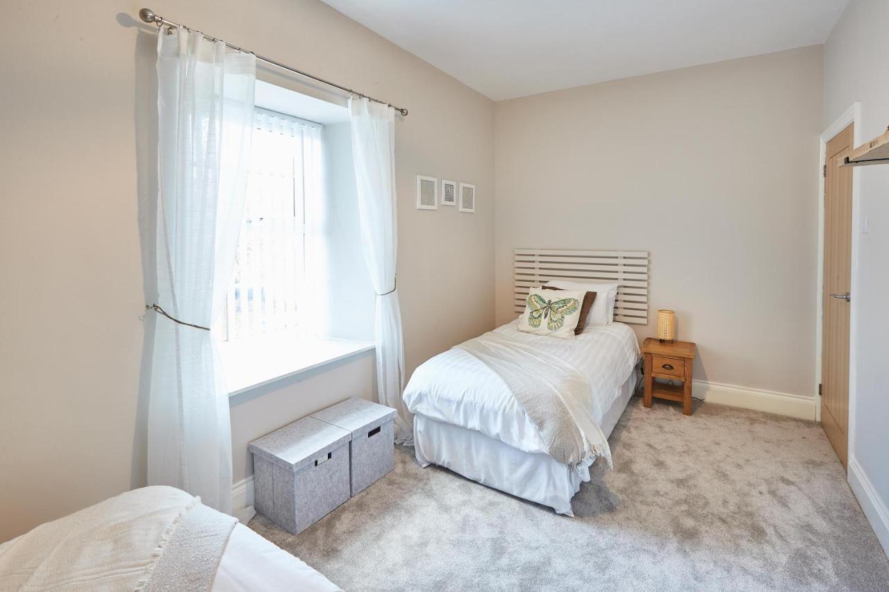 Host & Stay - Sion Hall Cottage アニック エクステリア 写真